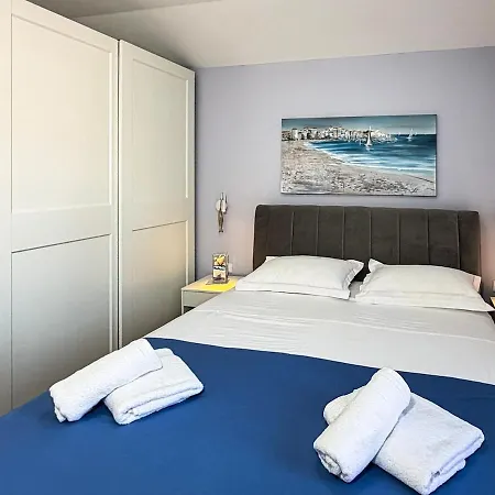 Nyaraló Beachfront San't Antonio *