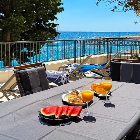 Nyaraló Beachfront San't Antonio