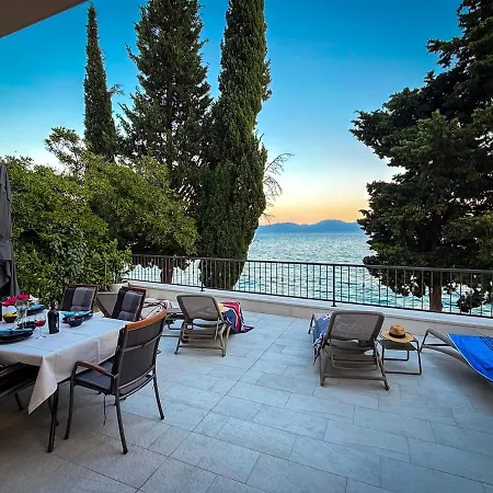 Beachfront San't Antonio * Podaca
