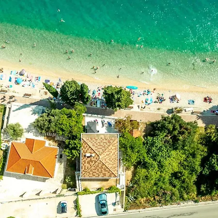 Beachfront San't Antonio *